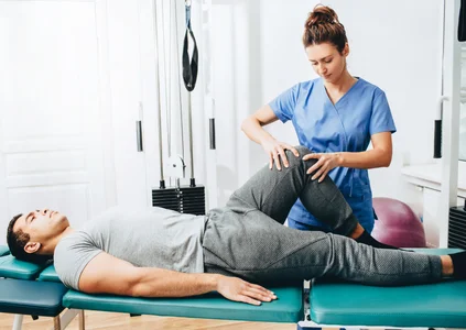 physical therapy after knee replacement